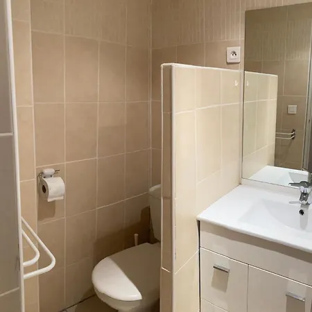 Richelieu Aparthotel 2*